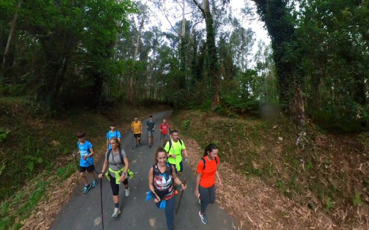 Hacer el Camino de Santiago en grupo: nuestra experiencia con la Hermandad del Cautivo